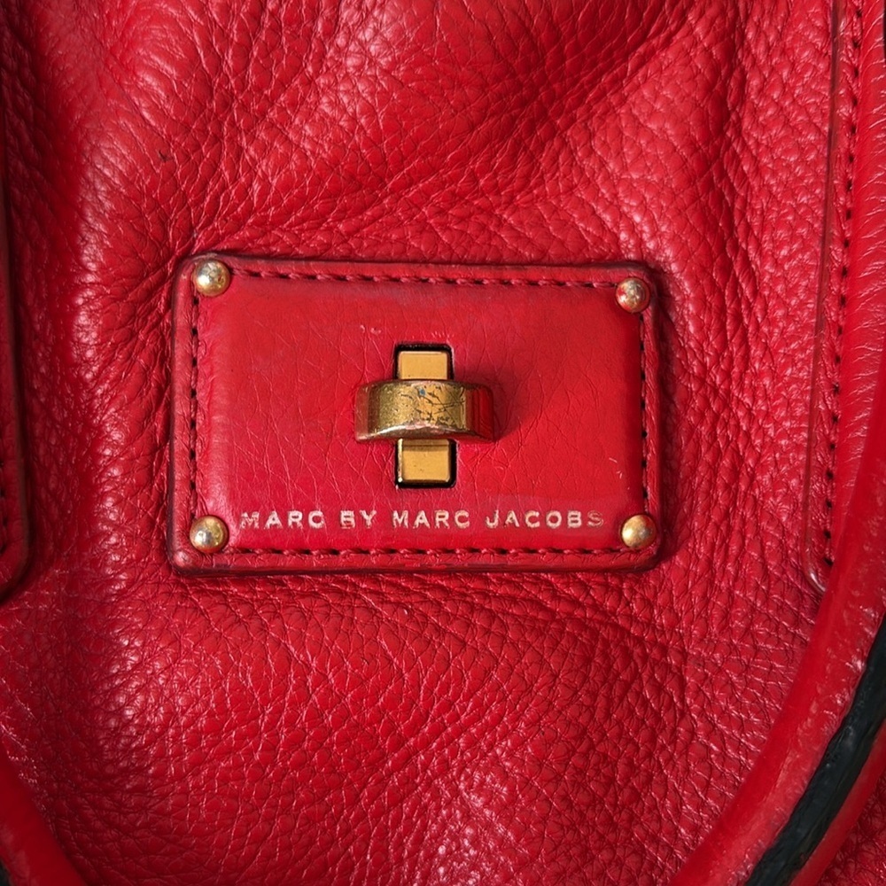 Marc Jacobs satchel shoulder /Crossbody bag leather holiday red 3 compartment - Picture 4 of 17